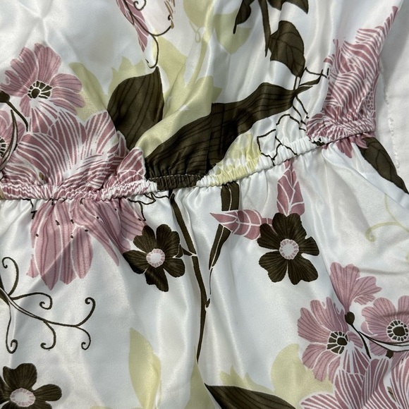 Salo La Fille Elegant Pink Wrap Blouse with Notched Collar - Picture 12 of 13